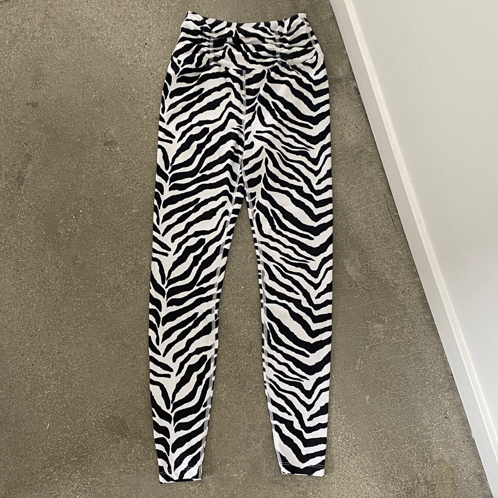 Year of Ours Zebra Print High-Waist Leggings in Black & White